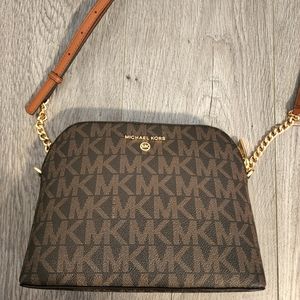 Michael Kors Cindy Crossbody